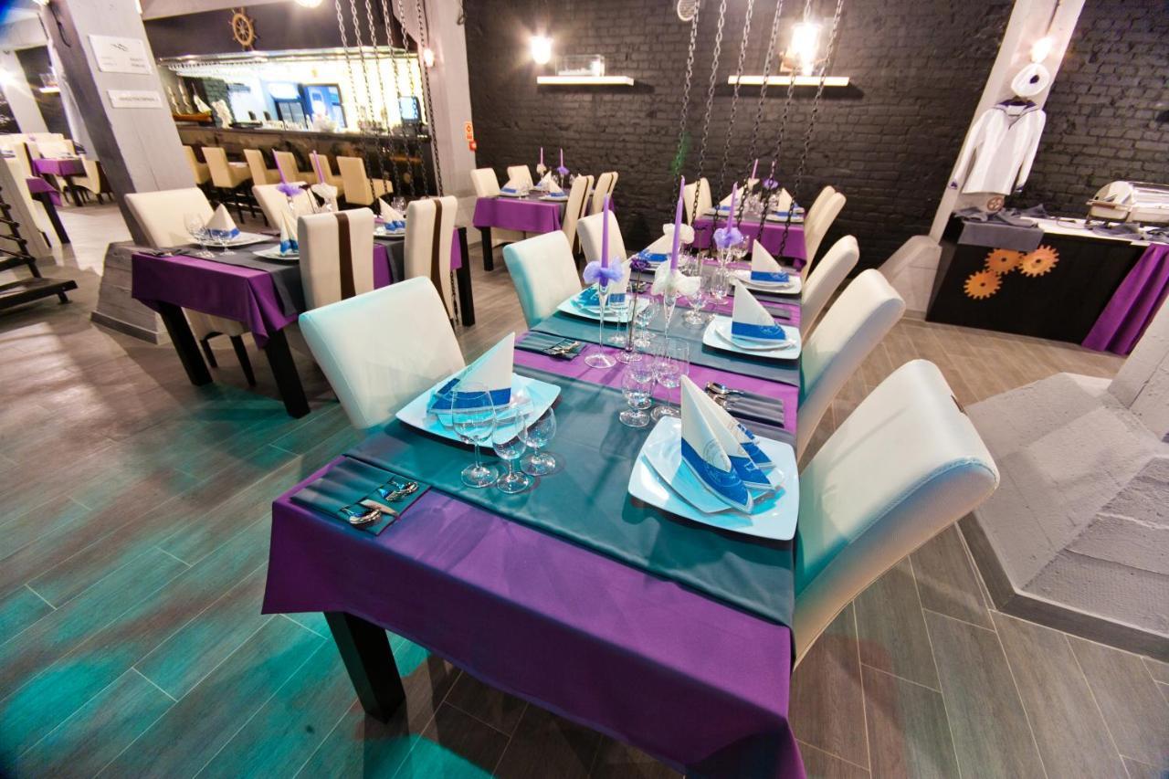 Hotel Malinowski Business Gliwice Esterno foto