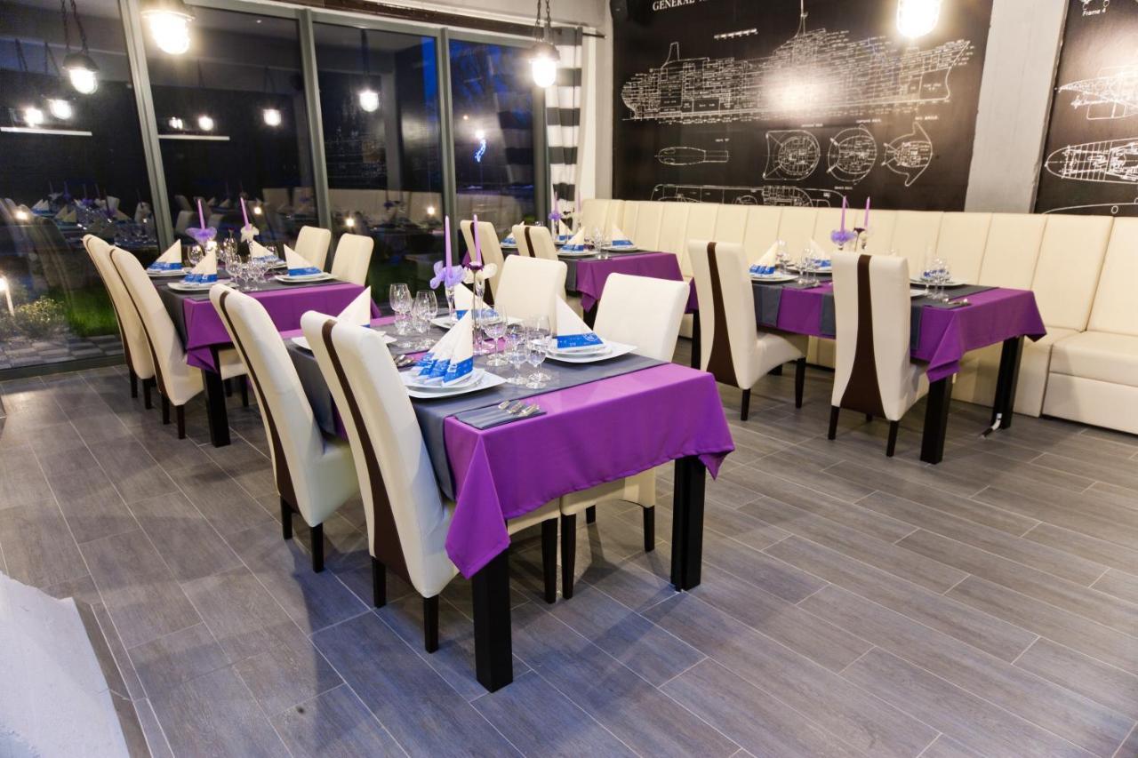 Hotel Malinowski Business Gliwice Esterno foto