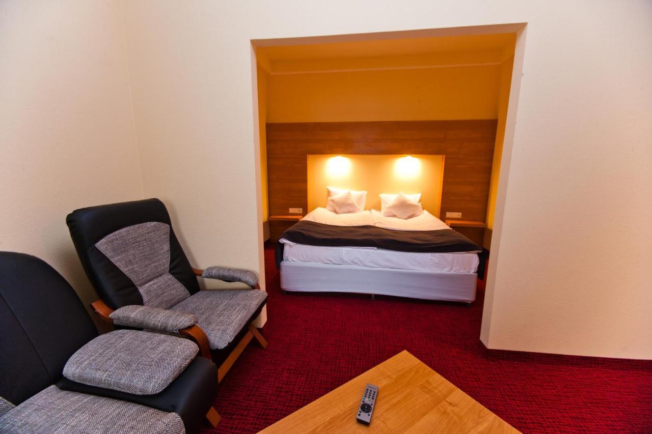 Hotel Malinowski Business Gliwice Esterno foto