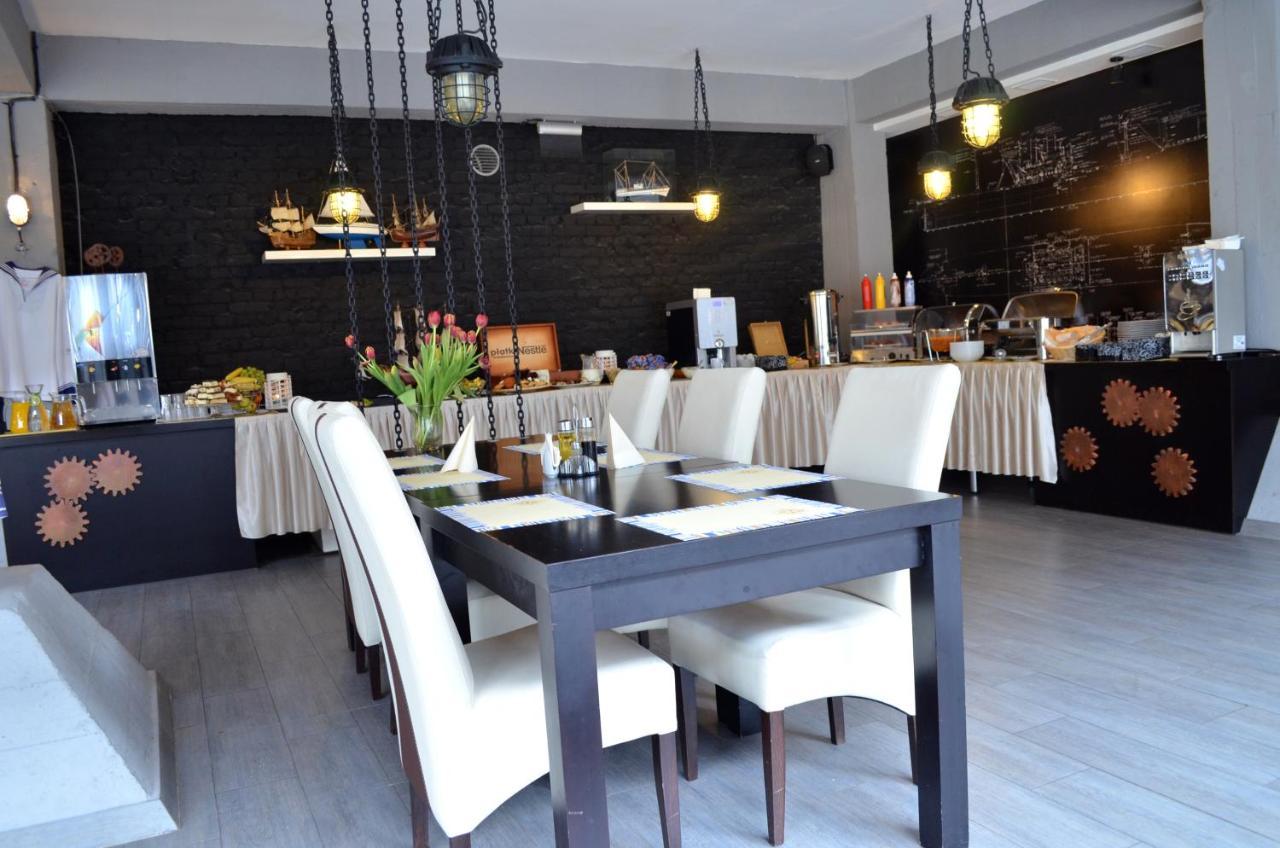 Hotel Malinowski Business Gliwice Esterno foto