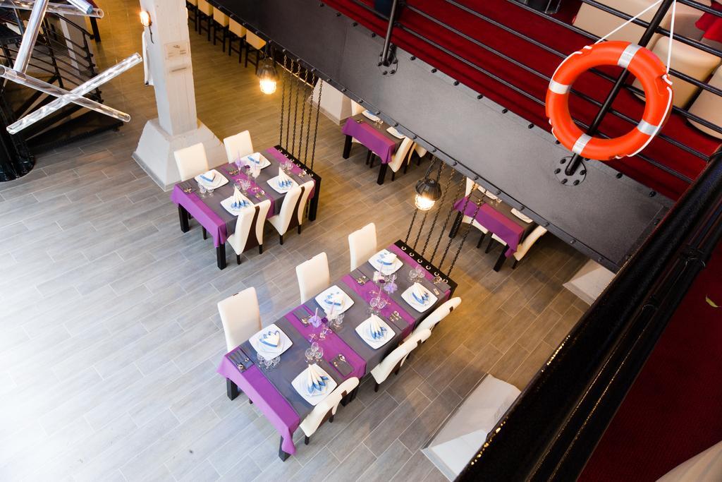 Hotel Malinowski Business Gliwice Esterno foto