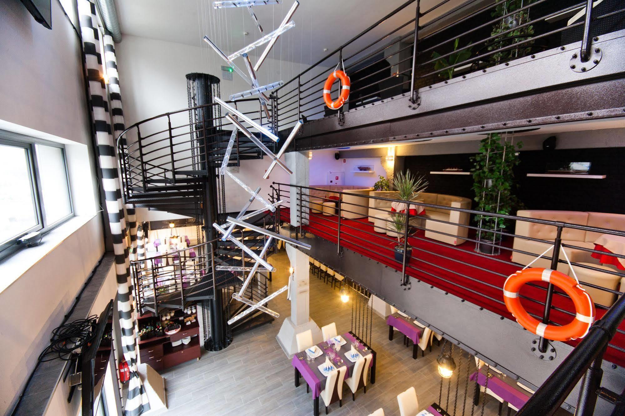Hotel Malinowski Business Gliwice Esterno foto